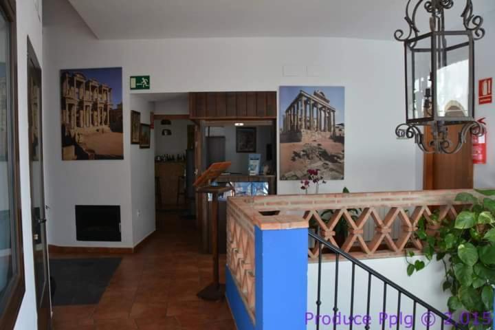 Hotel Rural La Posada De Las Cigueenas Jerez De Los Caballeros Luaran gambar