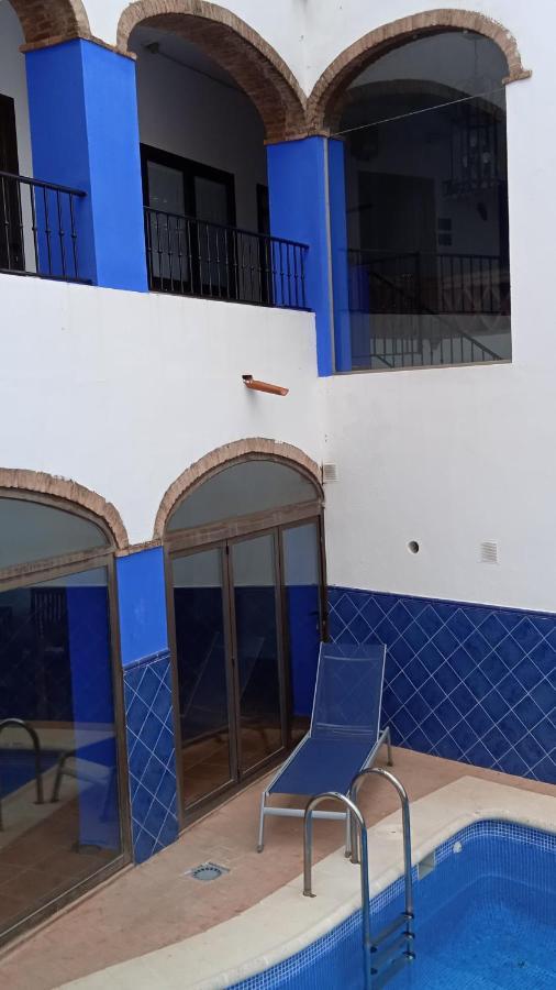 Hotel Rural La Posada De Las Cigueenas Jerez De Los Caballeros Luaran gambar