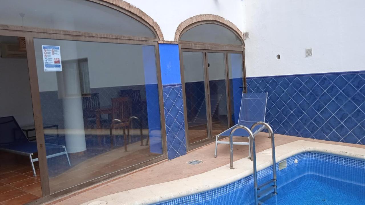Hotel Rural La Posada De Las Cigueenas Jerez De Los Caballeros Luaran gambar