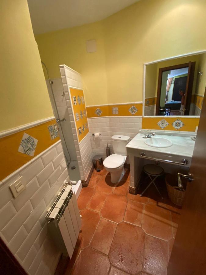 Hotel Rural La Posada De Las Cigueenas Jerez De Los Caballeros Luaran gambar